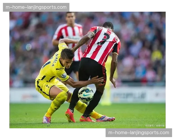 升班马桑德兰专克豪门，角球内旋战术成制胜秘诀