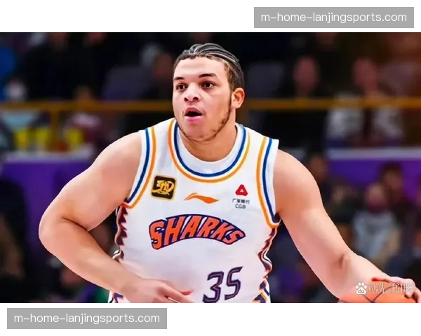 上海队古德温怀特塞德状态火热 双外援组合威力十足 上海队古德温怀特塞德状态火热 双外援组合威力十足